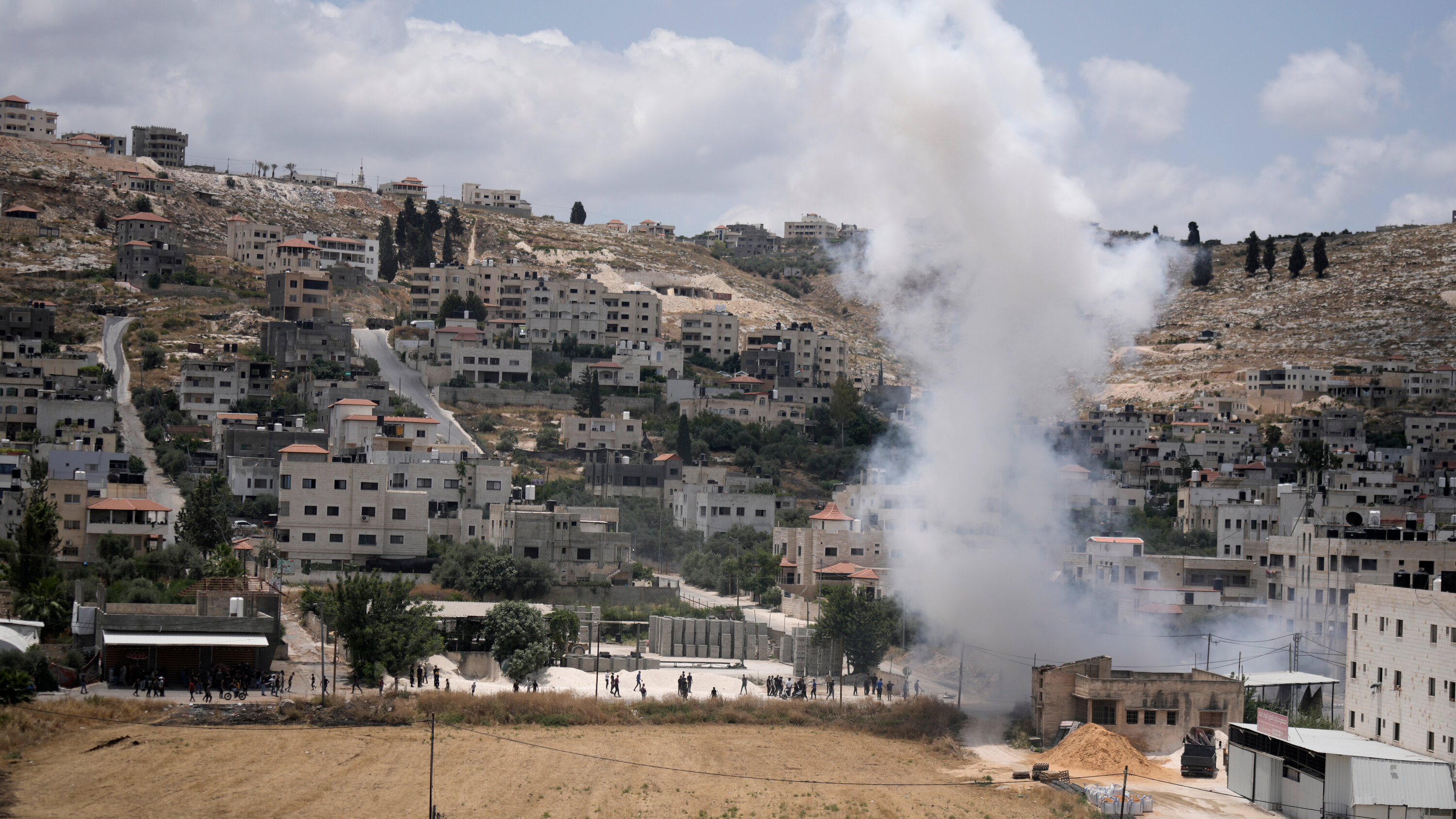 West Bank City Of Jenin Has Long Ties To Palestinian Armed Struggle The New York Times